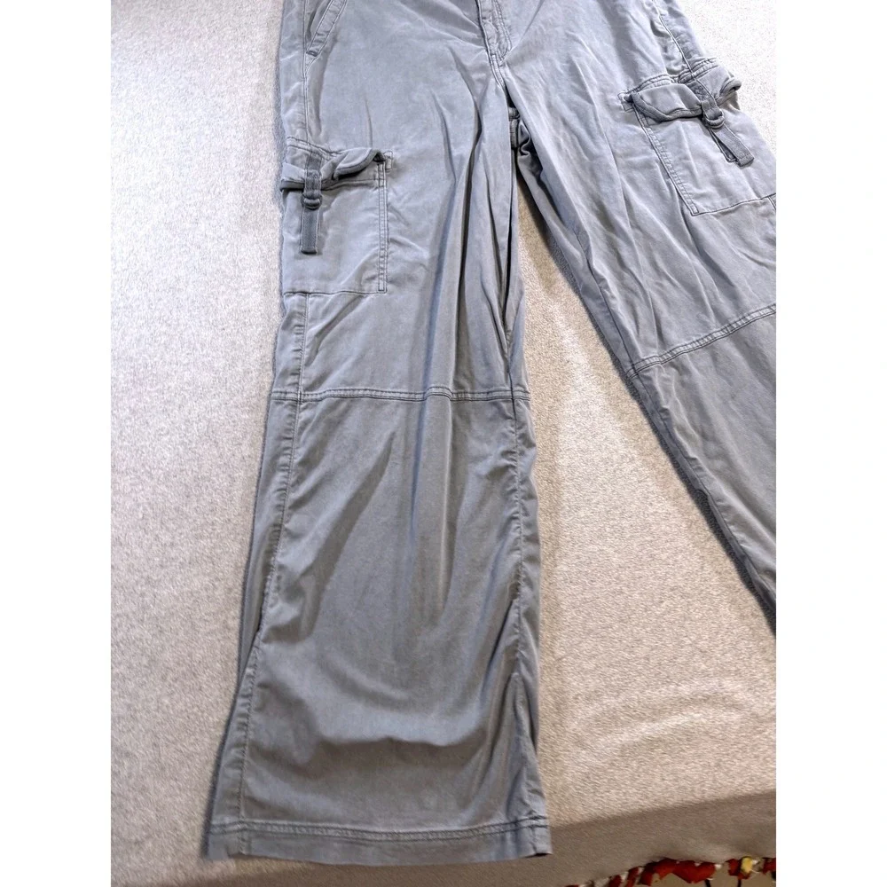 American Eagle Cargo Pants Womens Sz 16 Gray Wide Leg Utility Pockets Casual Y2K